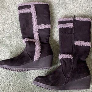 Unlisted Faux Fur Trimmed Suede Boot - girls size 5